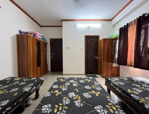 3 sharing room